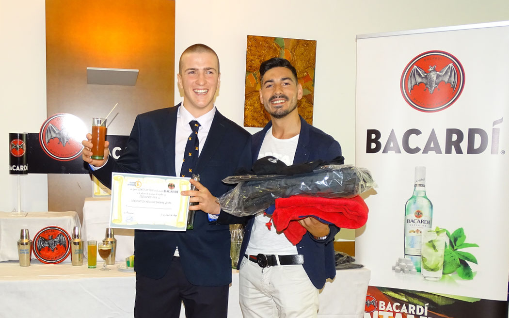 LE TROISIEME PRIX : DAWSON MARTIN avec AMERICAN DEVIL 