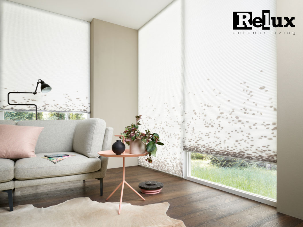 Plissee erhältlich in vielen verschiedenen Varianten mit kinderleichter Bedienung zum Schutz vor Sonne & Hitze