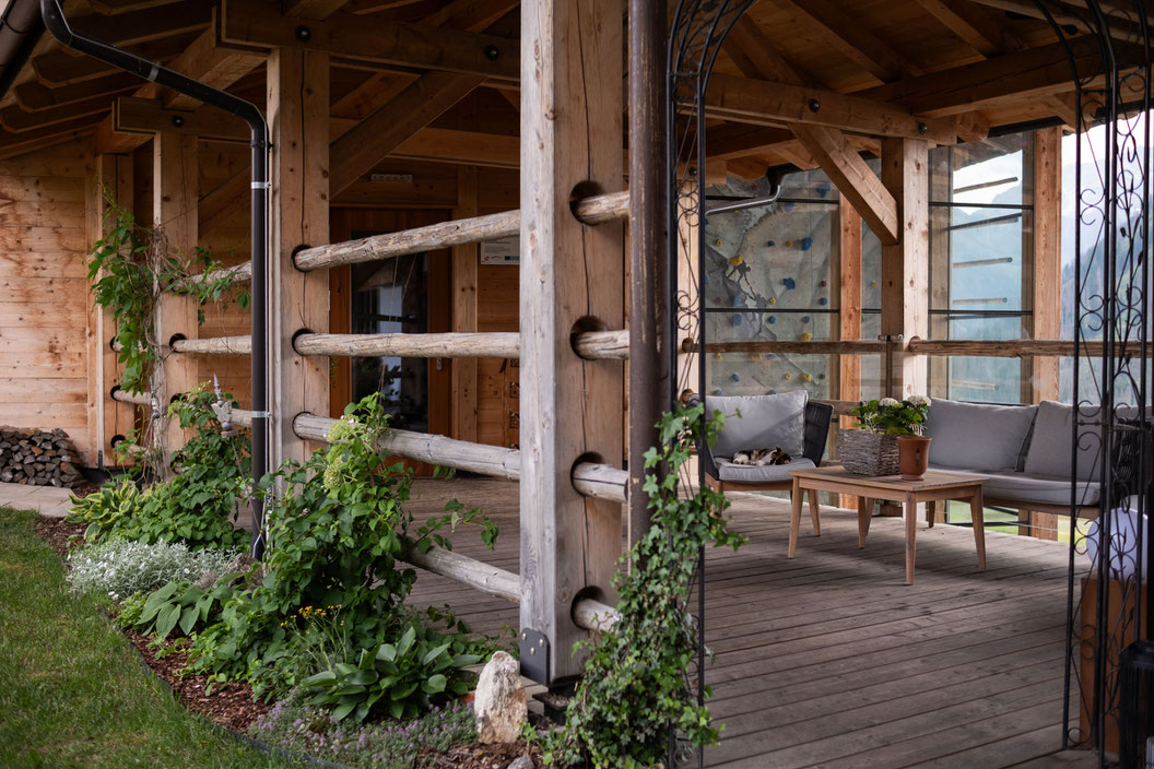 Almfamilyhotel Scherer, family hotel - Obertilliach in East Tyrol - holidays in Austria ... Member of Mountain Hideaways - the most beautiful hotels in the Alps ©Mela Hipp _fullwidth-story-splash