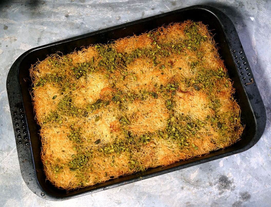 Kadayif - Engelshaar mit Pistazien - zimtkringel - about food