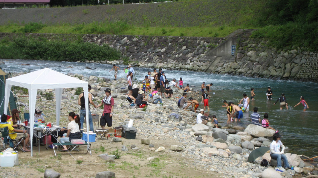 Auto Camping Tacランド いたどり 岐阜県 板取川流域キャンプ場 徹底比較 Auto Camping Tacランド いたどり 岐阜県 板取川流域キャンプ場 徹底比較