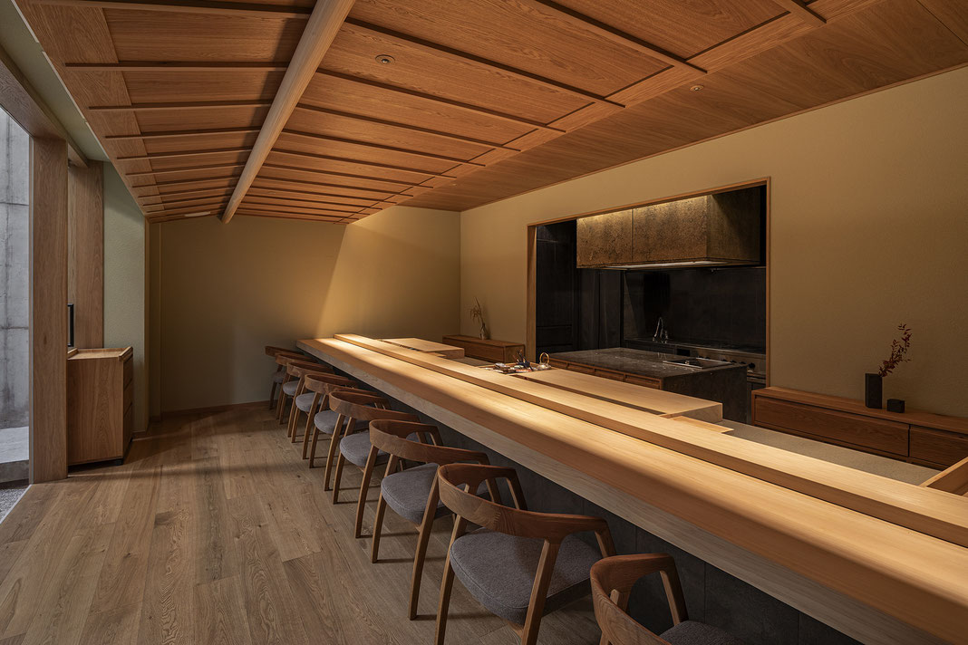 桧一枚板カウンター