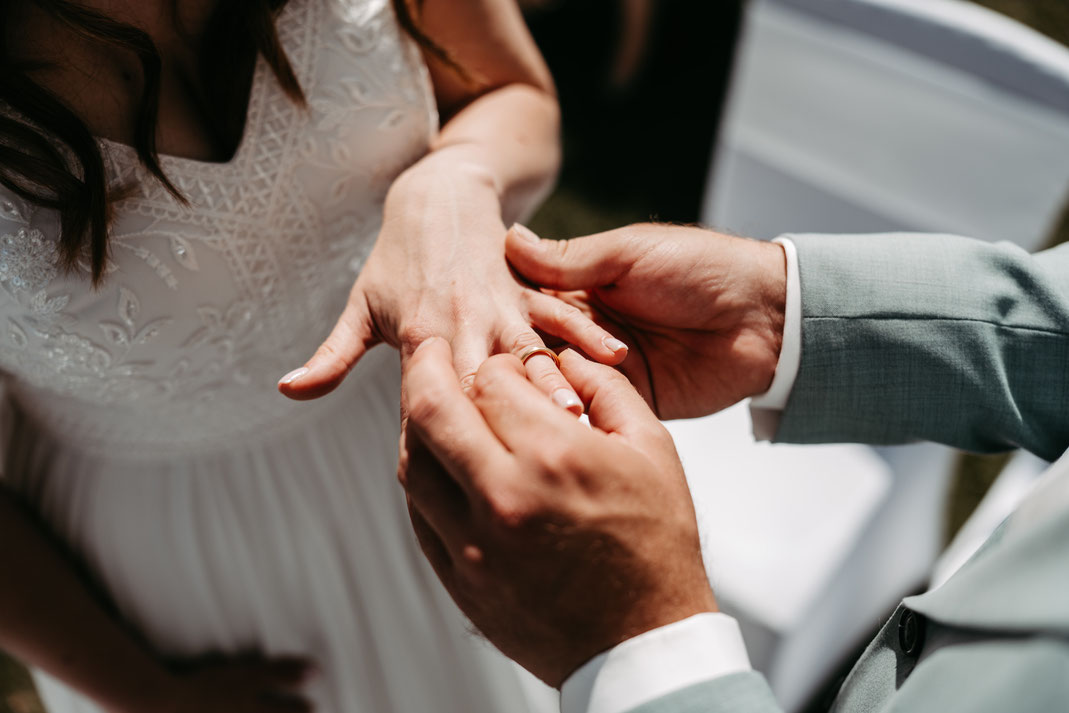 Hochzeit Hochzeitsfotograf Berlin Brandenburg Scheunenhochzeit Spreewald