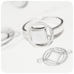 Des bijoux uniques, issus d'inspiration et de recherche propre à chaque collection.