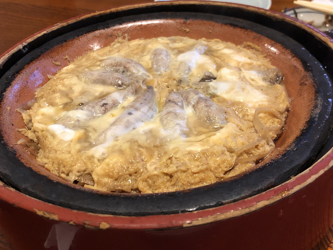 夏のスタミナ源はうなぎだけじゃない! ふっくら香ばしいどじょう鍋を召し上がれ