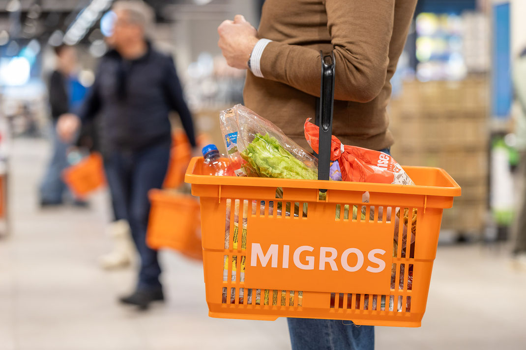 Themenbilder Genossenschaft Migros Luzern GMLU (MMM Sarnen)