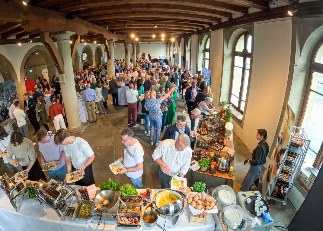 Catering Services der Migros Luzern am Luzerner Stadtlauf - Fotos by Thomi Studhalter, faszination fotografie, Willisau