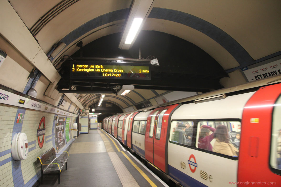 Die wichtigsten Reiseinformationen für London: Tageskarten und Oyster Card für U-Bahn, Busse und DLR in London