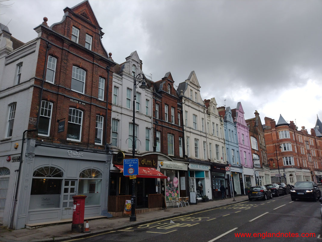 Sehenswürdigkeiten, Attraktionen und Reisetipps im Londoner Stadtviertel Hampstead. Geschichte von Hampstead
