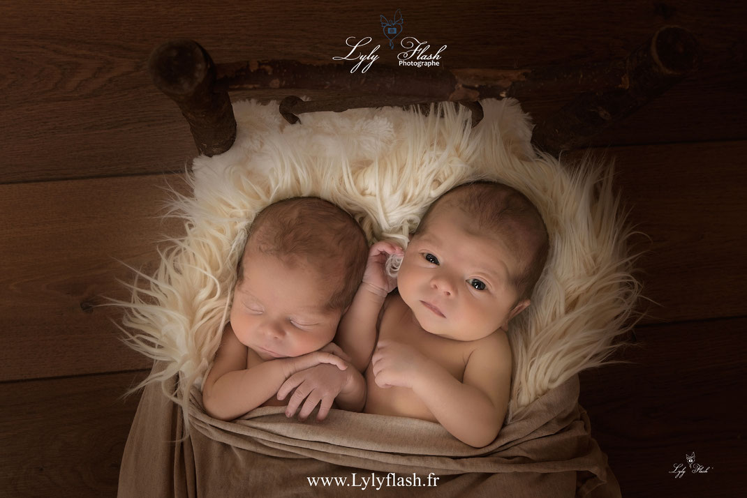 photo naissance jumeaux bébé nouveau-né sanary