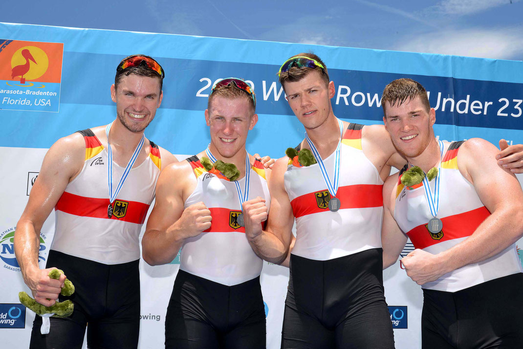 Starker Auftritt: Lotz, Wolff/Junge und Werner sind Vizeweltmeister im U23-Doppelvierer. Foto: 2000meter.de