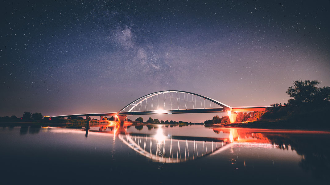 alte Elbe / neue Brücke