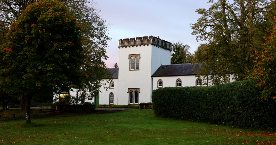 Sehenswürdigkeiten Armadale: Das Insel-Museum «Taigh-Tasgaidh» ist der Zugang zum historischen Armadale Castle, dem ehemaligen Sitz des mächtigen Macdonald Clans.