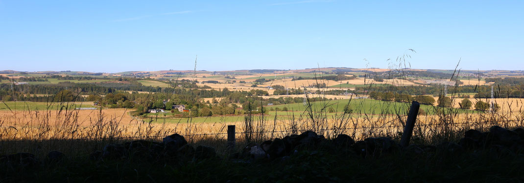Faszination Steinkreise & Standing Stones: Die Steinkreise und Standing Stones liegen zumeist in malerischen Landschaften, weit ab der städtischer Hektik.