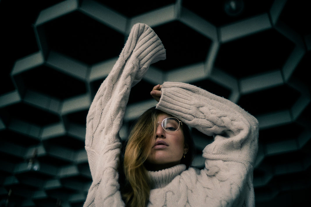 Fotoshooting mit Model und Brille in Oldenburg