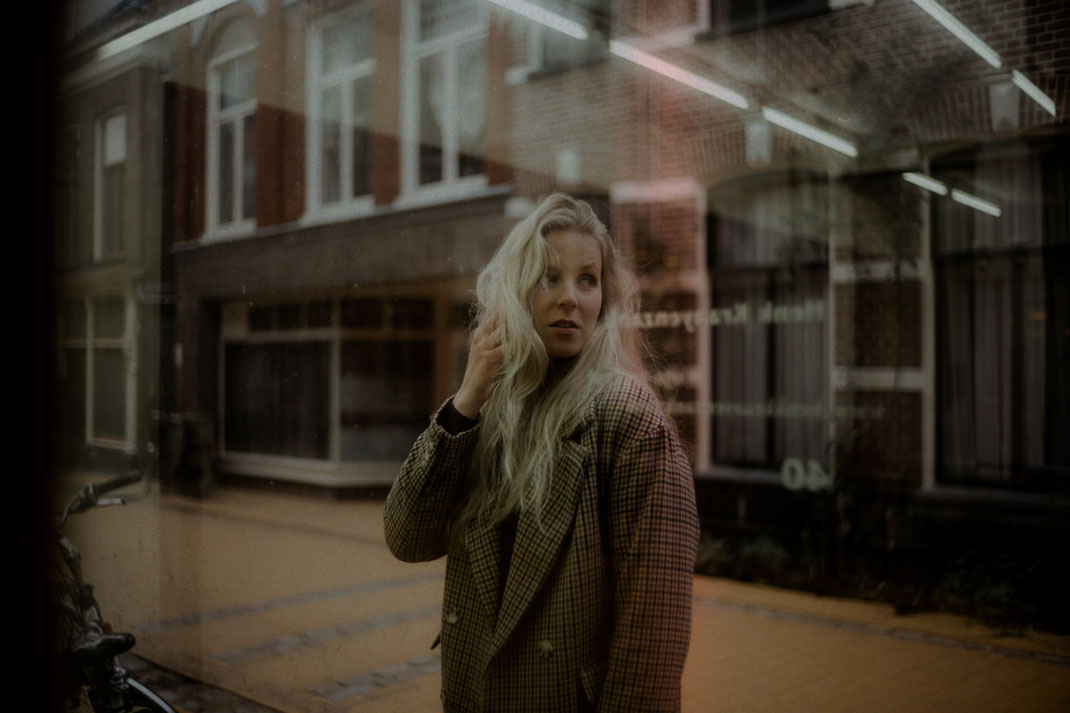 Model beim Fotoshooting in Groningen