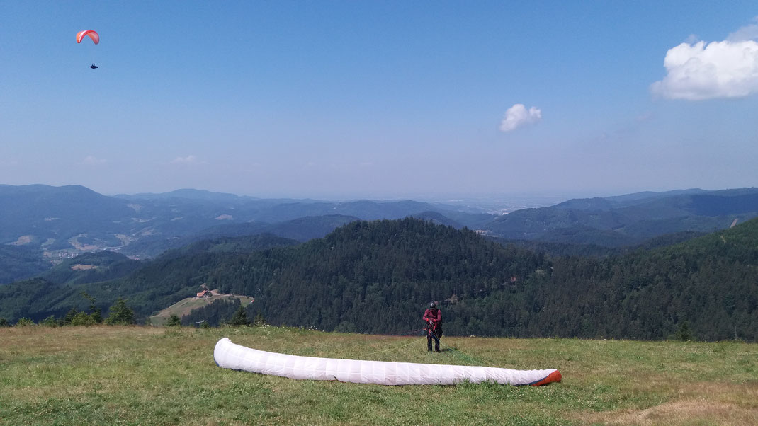 Gleitschirmflugschule Air-Time im Schwarzwald Flugschule Oberkirch Gleitschirmschule Gleitschirmreisen