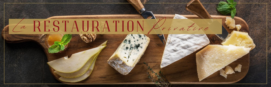 planche de fromages et fruits frais illustrant la carte restauration privative et service traiteur (dîner, brunch et petits déjeuner) du Glam'88
