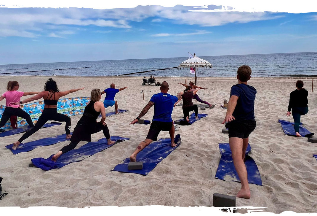 feels Beach Club Hatha Yoga
