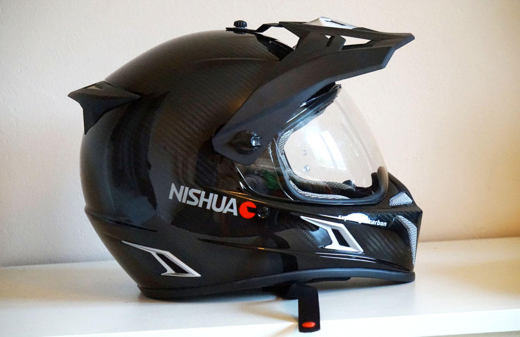 Nishua Superlight Carbon ADV Helm