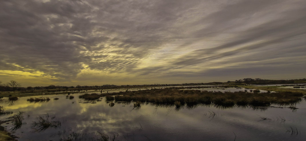 in de AWD zie je veel ondergelopen gebieden van het wateroverlast, hier kan je normaal lopen.