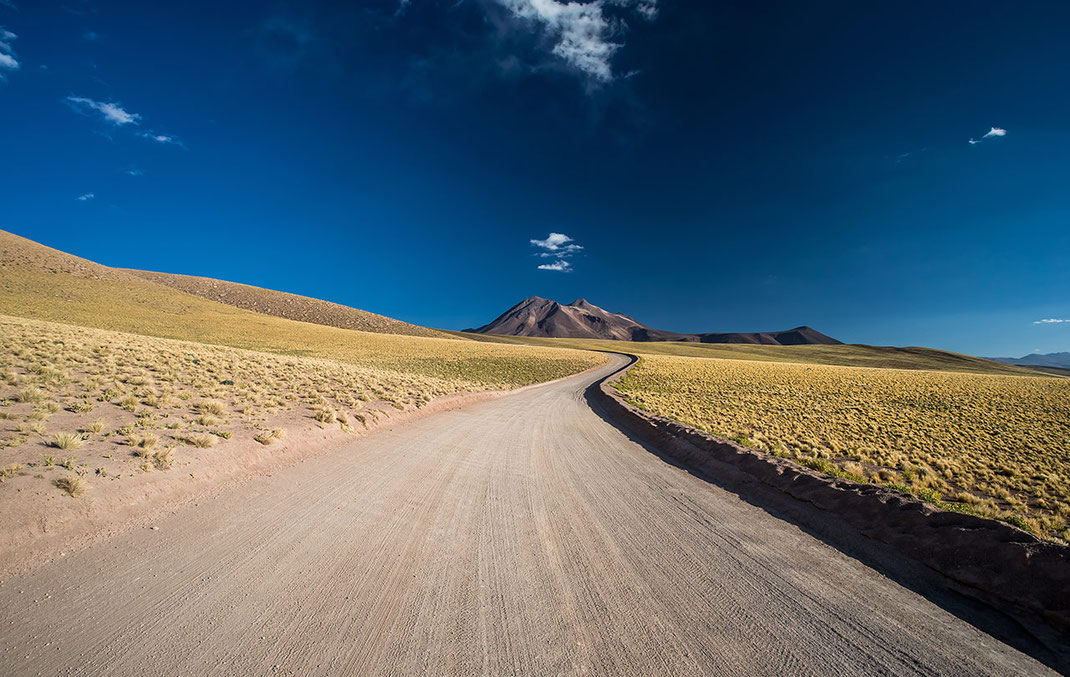 Winding dirt road to Laguna Miscanti, blue sky, San Pedro de Atacama, Desert, Andes, Chile, 1280x810px