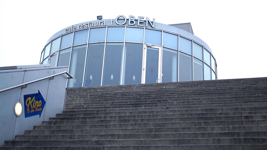Oben Wien Hauptbücherei