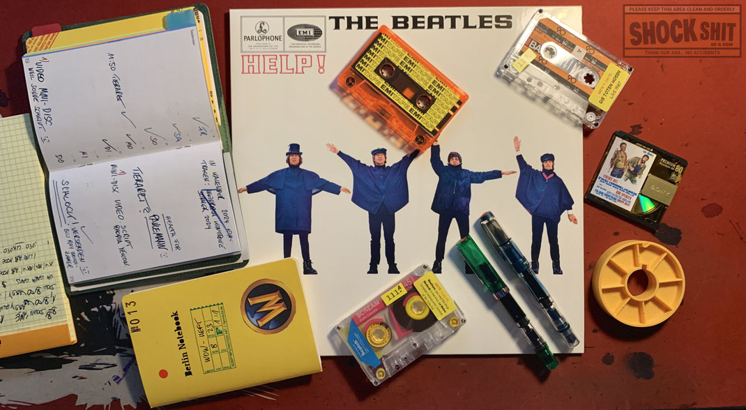 Vinyl, Kassetten und Notizbücher. Die analoge Welt.