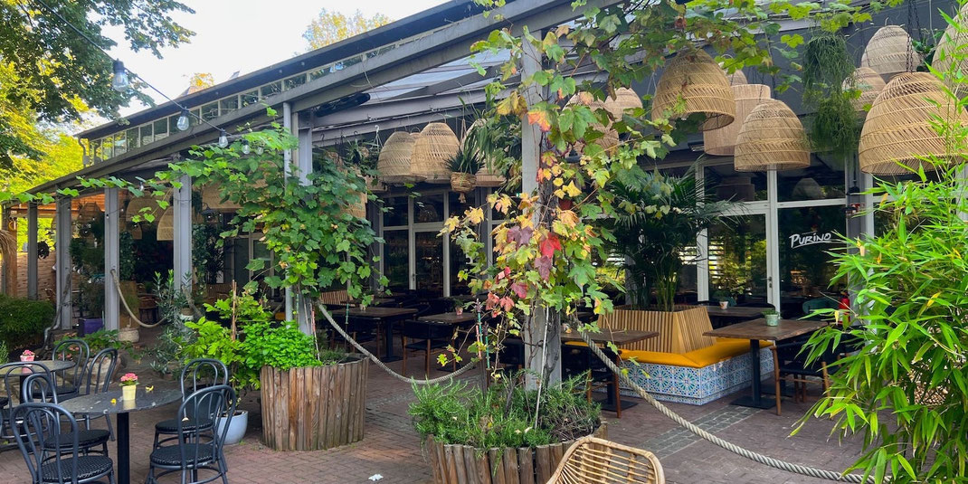 Stylische Aussengastronomie Boho