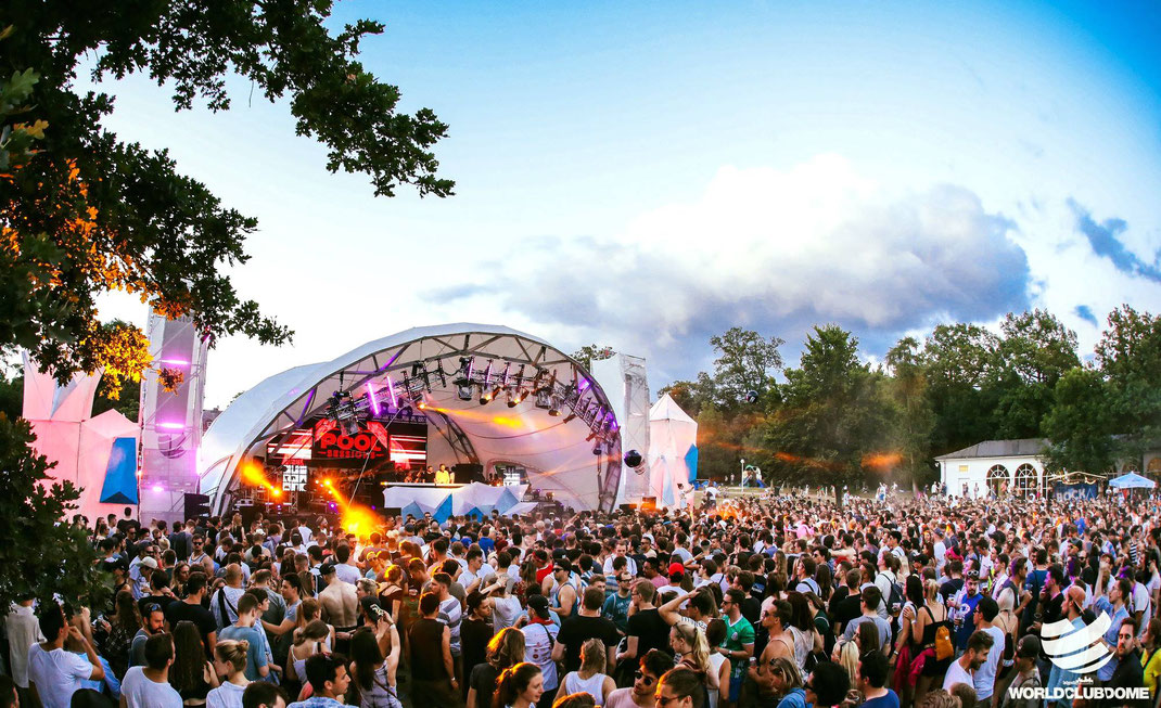 World Club Dome, Open Air Bühne, Pool Sessions, Frankfurt,