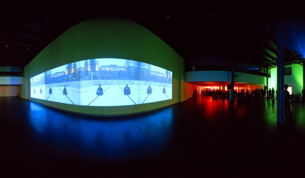 bern-culture-video-archive-on-the-bernese-cultural-scene-franticek-klossner-interactive-video-installation