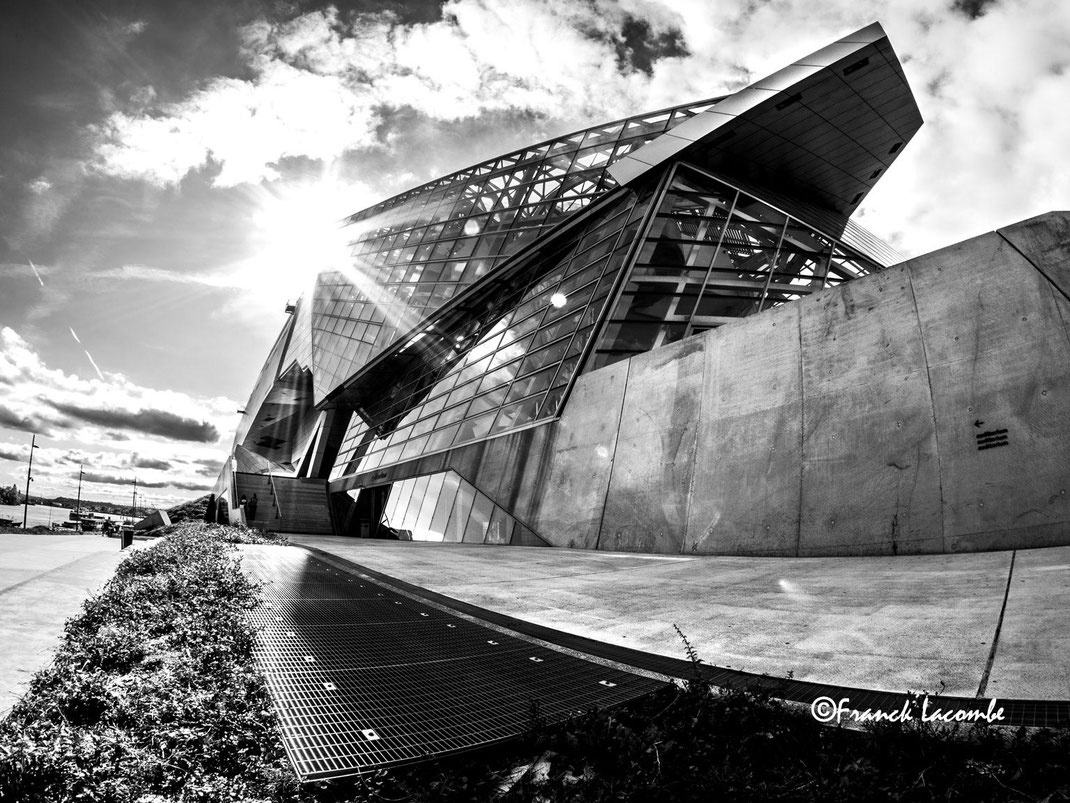 Musée des Confluences Franck Lacombe Photographe Vichy Visite Virtuelle 360° Cavilam Vichy Auvergne #vichy#auvergne#alliertourisme#photography#picotheday#auvergnerhonealpes#auvergnetourisme#architechture