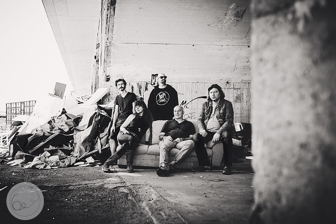Portrait-Band-SKIRT-Rock-lost place