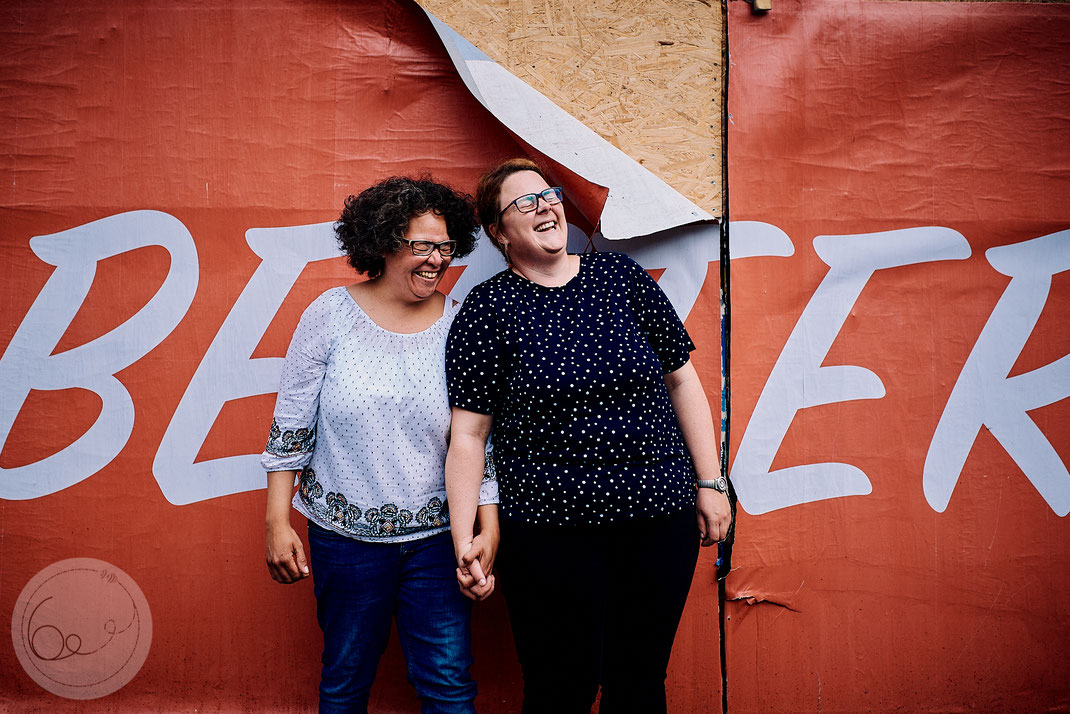 Portrait-Paarshooting-LGBTQ-lesbisches Paar- gay friendly