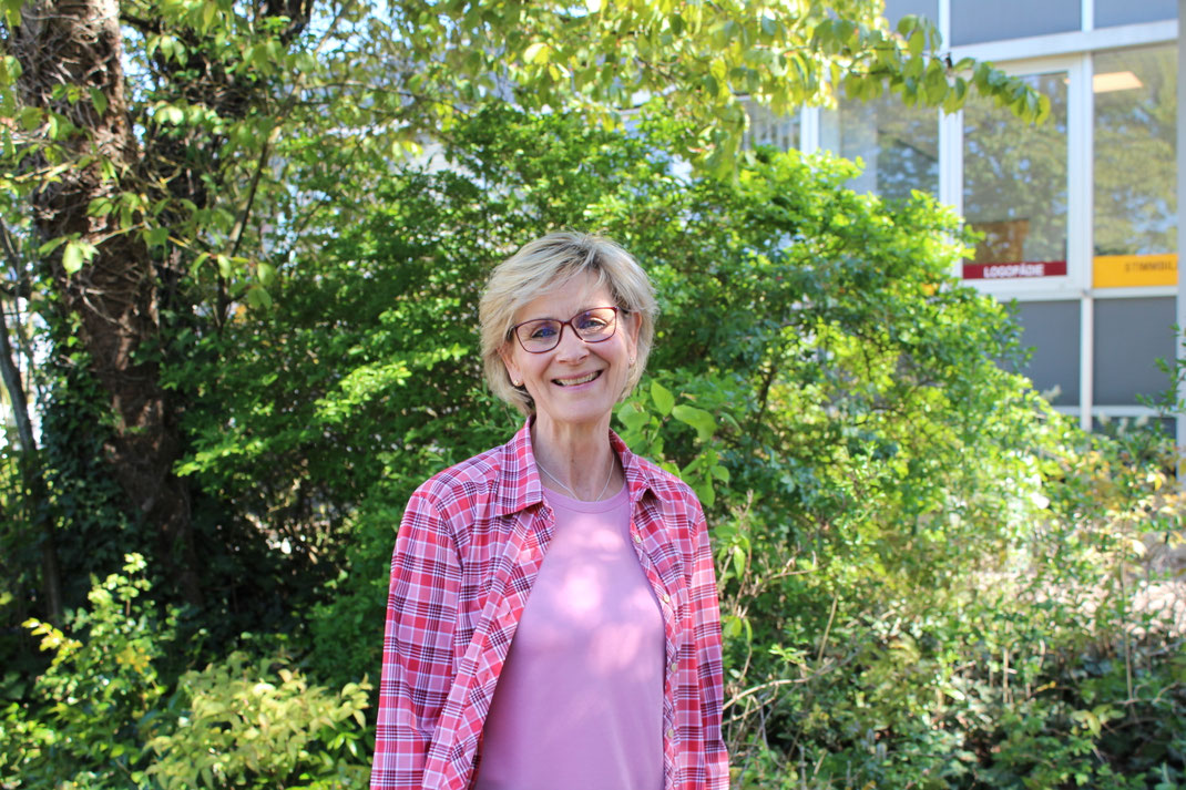 Eliane, Büromanagement