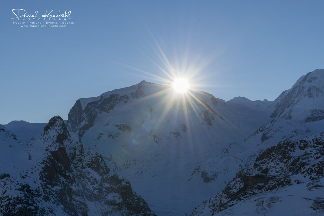 Monte Rosa, Dufourspitze, Sonne, Sonnenaufgang, 4478m, Zermatt, Wallis, Schweiz, Switzerland, www.danielkneubuehl.com, Photographer/Fotograf: Daniel Kneubühl