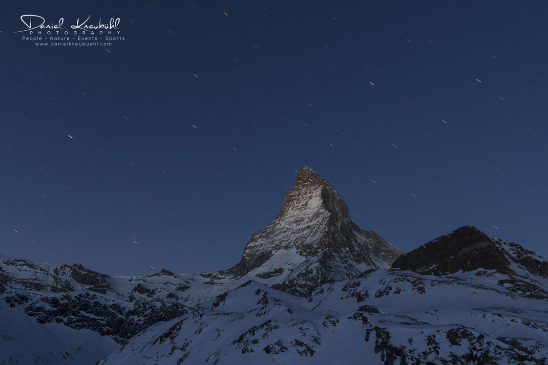Sternenregen am Matterhorn, Matterhorn, Sterne, Nacht, 4478m, Zermatt, Wallis, Schweiz, Switzerland, www.danielkneubuehl.com, Photographer/Fotograf: Daniel Kneubühl