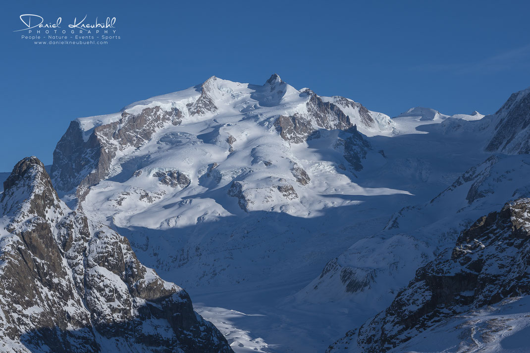 Monte Rosa, Dufourspitze, Sonne, Sonnenuntergang, Vorabendlicht, schönes Licht, 4478m, Zermatt, Wallis, Schweiz, Switzerland, www.danielkneubuehl.com, Photographer/Fotograf: Daniel Kneubühl