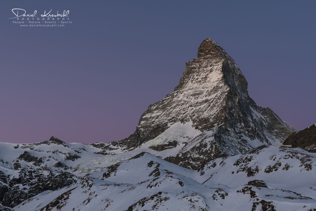 Matterhorn im Morgenrot, Matterhorn, Sonne, Sonnenaufgang, Morgenrot, 4478m, Zermatt, Wallis, Schweiz, Switzerland, www.danielkneubuehl.com, Photographer/Fotograf: Daniel Kneubühl