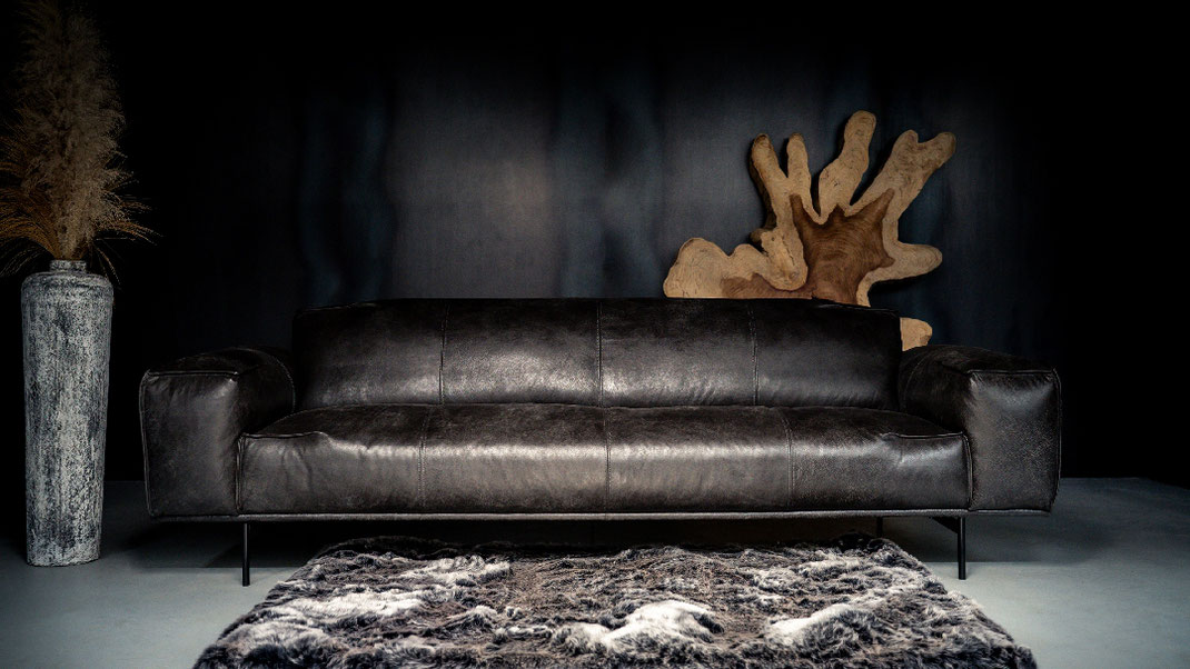 Modernes DesignerSofa in hochwertigem Leder anthrazit schwarz für moderne Einrichtungen 