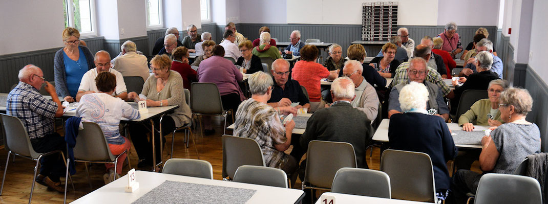 22 équipes pour cet après-midi concours de belote du club
