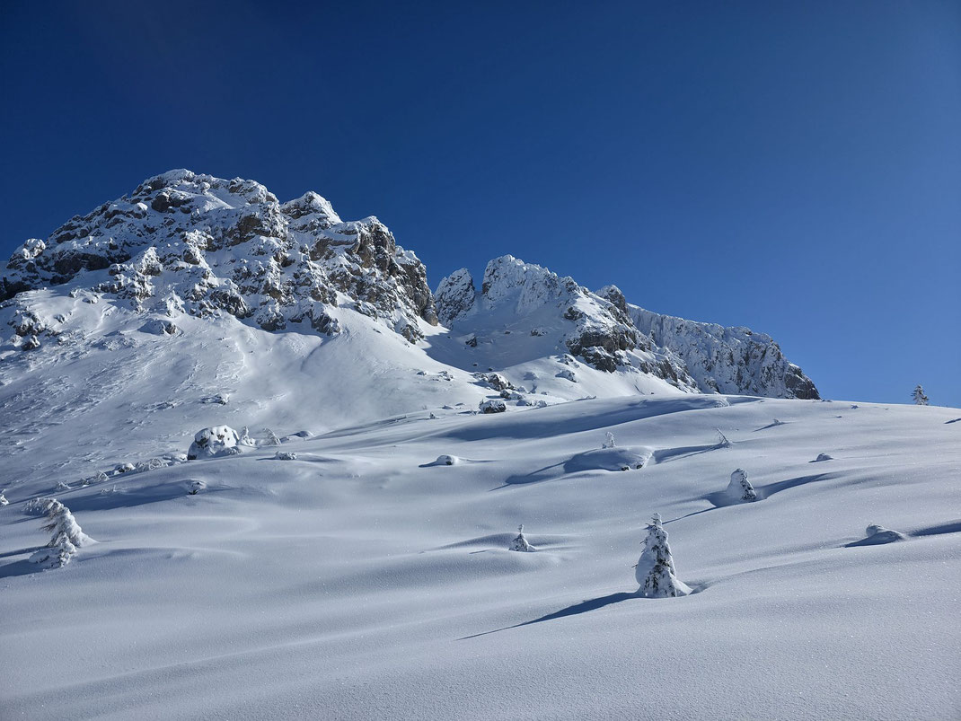 Blick von der Rattendorfer Schneid zum Zottachkopf