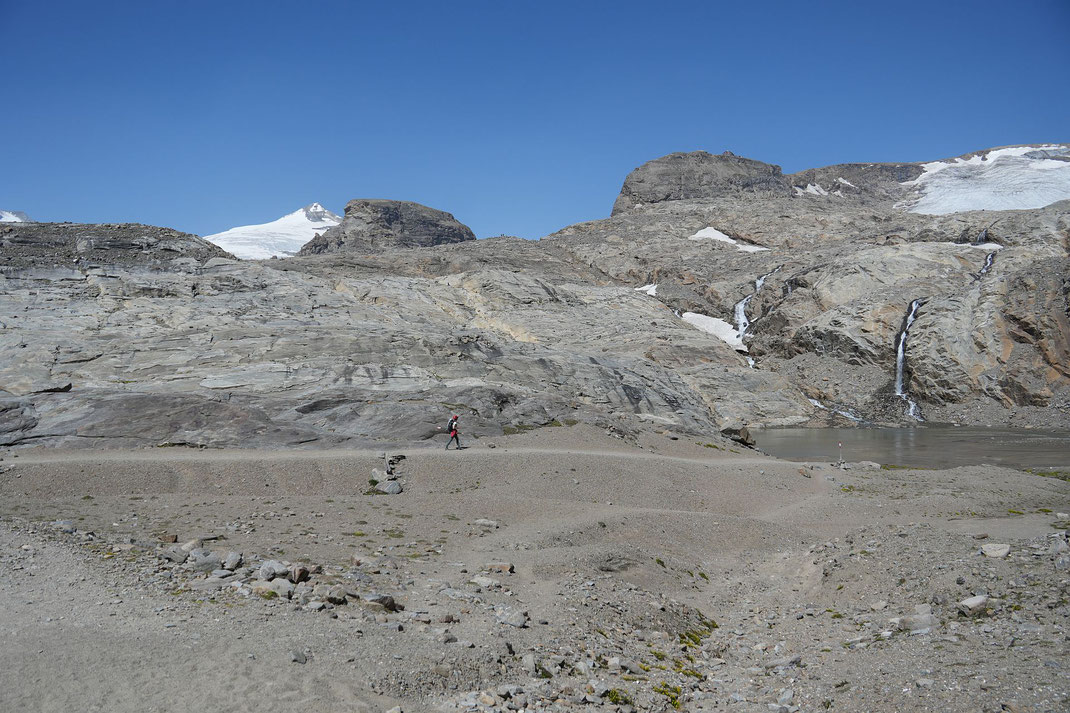 Im Wasserfallwinkel, die hütte ist rechts über der Bildmitte am Großen Burgstall zu erkennen