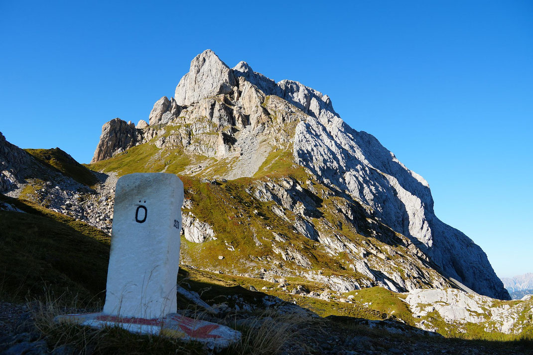 Am Hochallpljoch mit dem mächtigen Monte Peralba