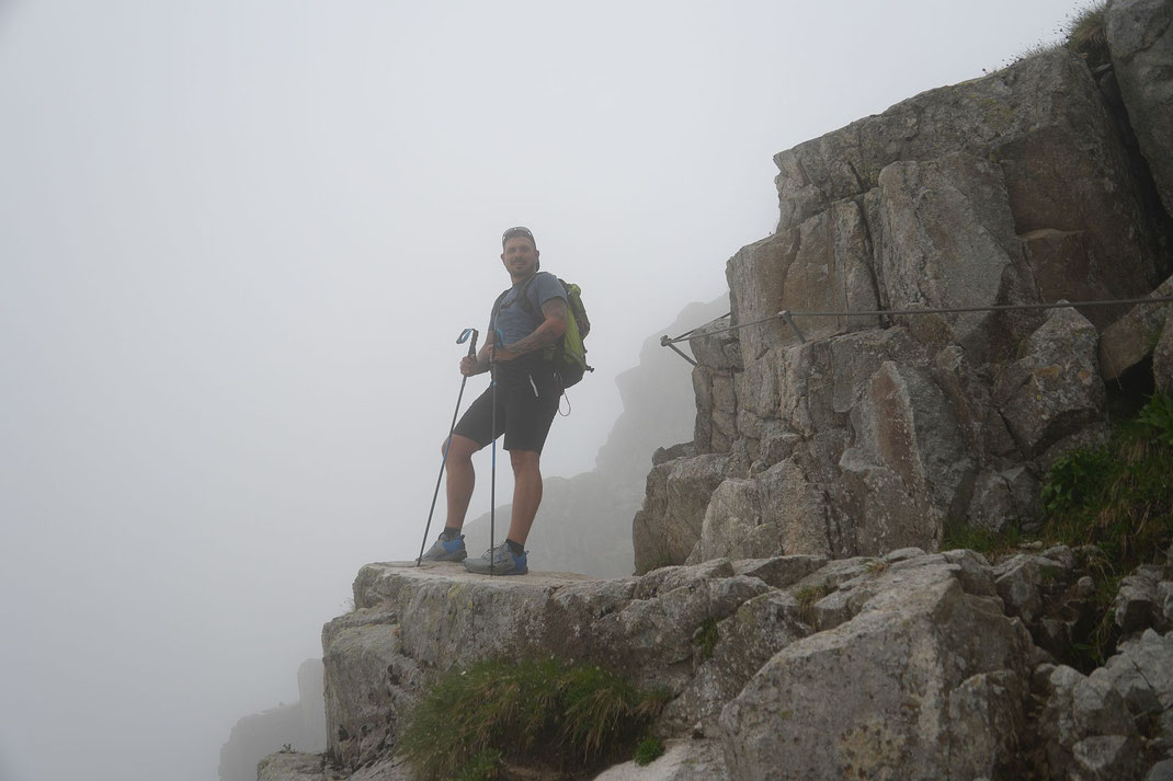 Abstieg von la Forzeleta in die Ostseite der Cima d'Asta
