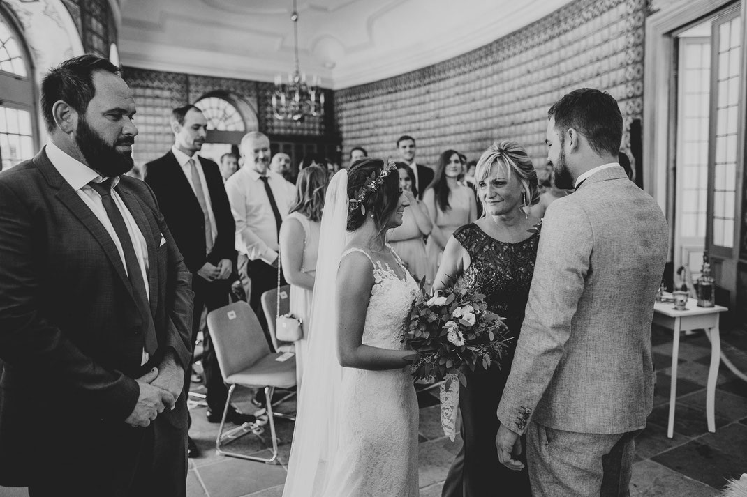 Hochzeit im Weilburg - www.vundvfotografie.com