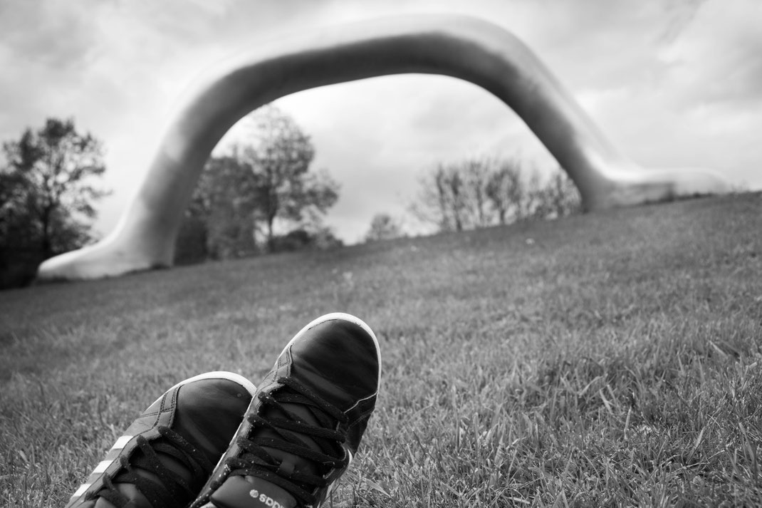 M Feet