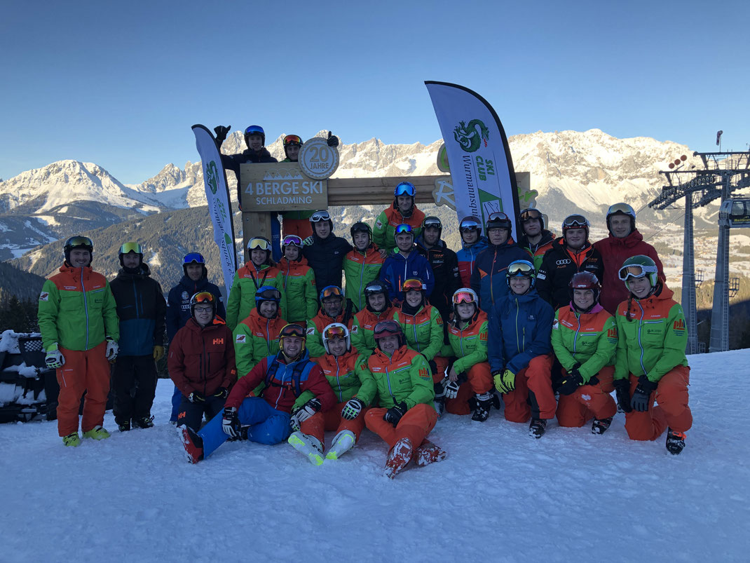 Alle Skilehrer und Betreuer des Skikurs 2018/19