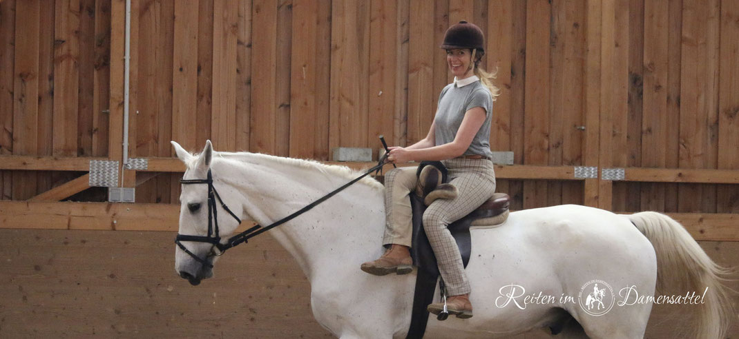 Reiten im Damensattel, Lehrgang Ansbach