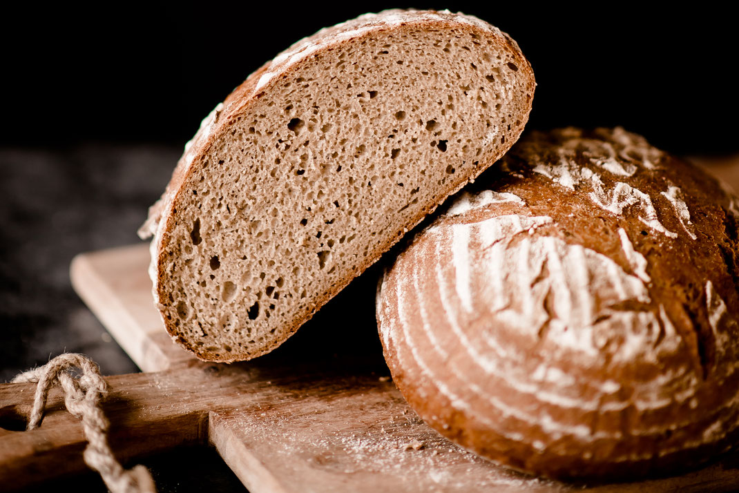 Sauerteig, Backkurs, Apensen, Schrader, Bäcker, lernen, Brot, brotbacken, Kurs, Backschule, Glücksbacken, Brote, Kneten, Event, JGA, Firmenfeier, Gruppe, Freizeit, Dinkelbrot, dinkel, Brot auf Brett, Kruste, Schtark